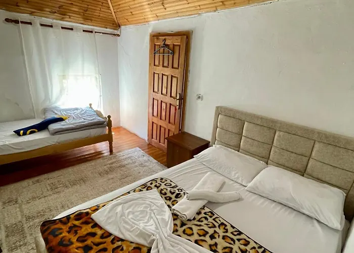 Vendégház Bujtina Lokthi Theth